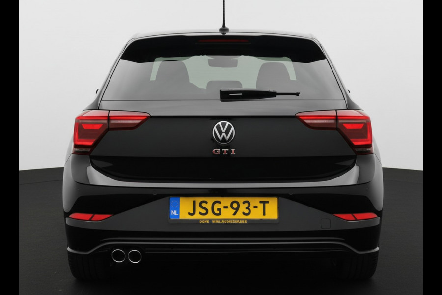 Volkswagen Polo 2.0 TSI GTI TSI 210PK DSG GTI-SPORT IQ-LIGHT/PDC/CARPLAY FABRIEKS GARANTIE