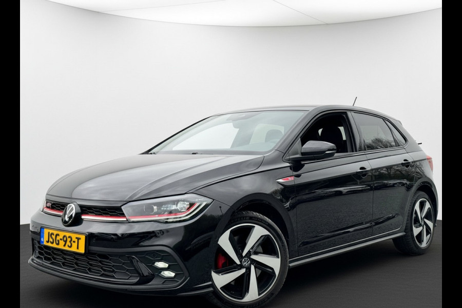 Volkswagen Polo 2.0 TSI GTI TSI 210PK DSG GTI-SPORT IQ-LIGHT/PDC/CARPLAY FABRIEKS GARANTIE