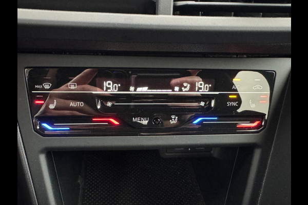 Volkswagen Polo 2.0 TSI GTI TSI 210PK DSG GTI-SPORT IQ-LIGHT/PDC/CARPLAY FABRIEKS GARANTIE