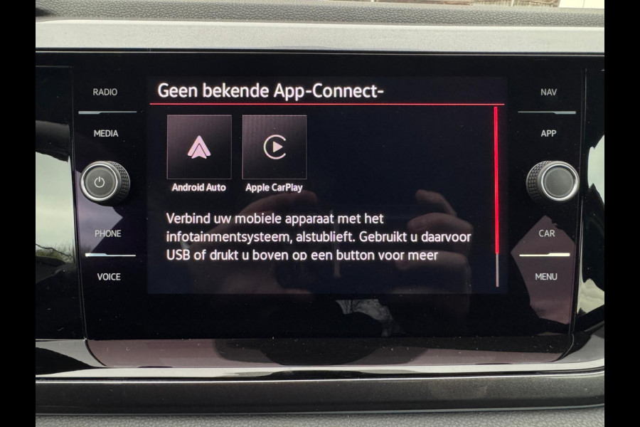 Volkswagen Polo 2.0 TSI GTI TSI 210PK DSG GTI-SPORT IQ-LIGHT/PDC/CARPLAY FABRIEKS GARANTIE