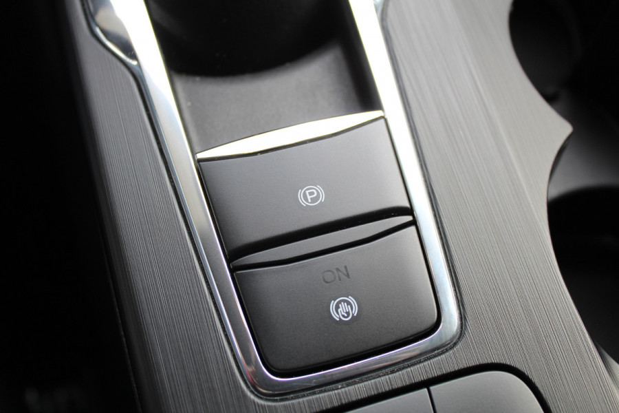 Ford Kuga 2.5 PHEV ST-Line X | Trekhaak | BLIS | B&O | Navigatie