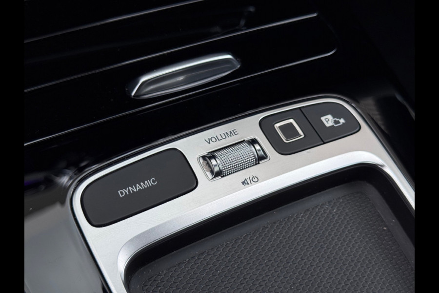 Mercedes-Benz CLA-Klasse 180 AMG Line 45s Pano/Camera/Sfeer/Keyless