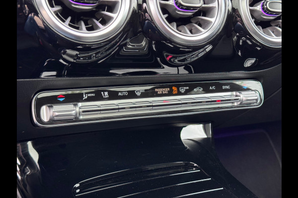 Mercedes-Benz CLA-Klasse 180 AMG Line 45s Pano/Camera/Sfeer/Keyless