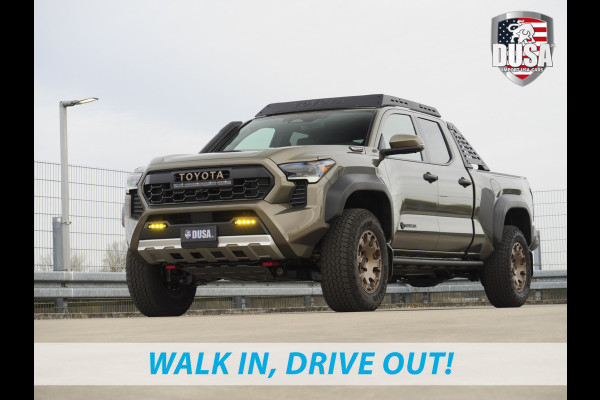 Toyota tacoma 2.4L | i-FORCE MAX | Trailhunter Roofrack | Led Pakket | Bronze Oxide | Nieuw Binnen!