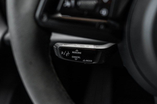 Porsche Taycan Sport Turismo | Krijt grijs | Pano | Sport design | Luchtvering | 21'' GTS