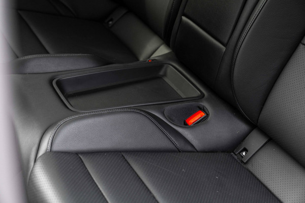 Porsche Taycan Sport Turismo | Krijt grijs | Pano | Sport design | Luchtvering | 21'' GTS