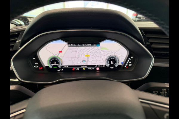 Audi Q3 Sportback 45 TFSI e Edition 245Pk |Navigatie | Camera | ACC | Climate | Leder | 21" Lichtmetaal | Led.