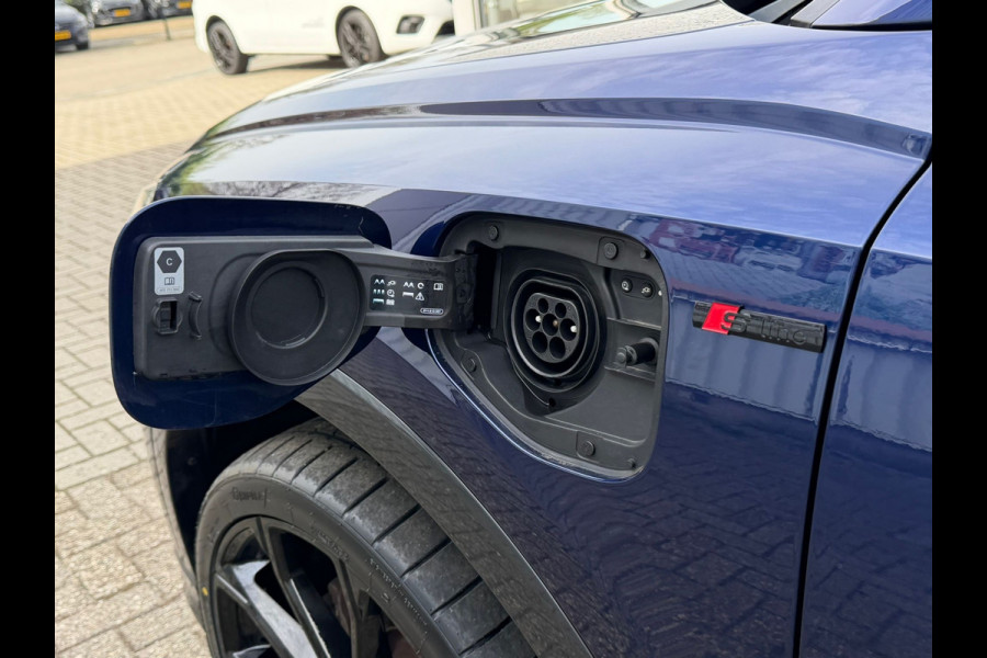 Audi Q3 Sportback 45 TFSI e Edition 245Pk |Navigatie | Camera | ACC | Climate | Leder | 21" Lichtmetaal | Led.