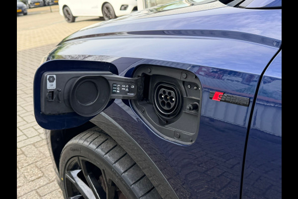 Audi Q3 Sportback 45 TFSI e Edition 245Pk |Navigatie | Camera | ACC | Climate | Leder | 21" Lichtmetaal | Led.