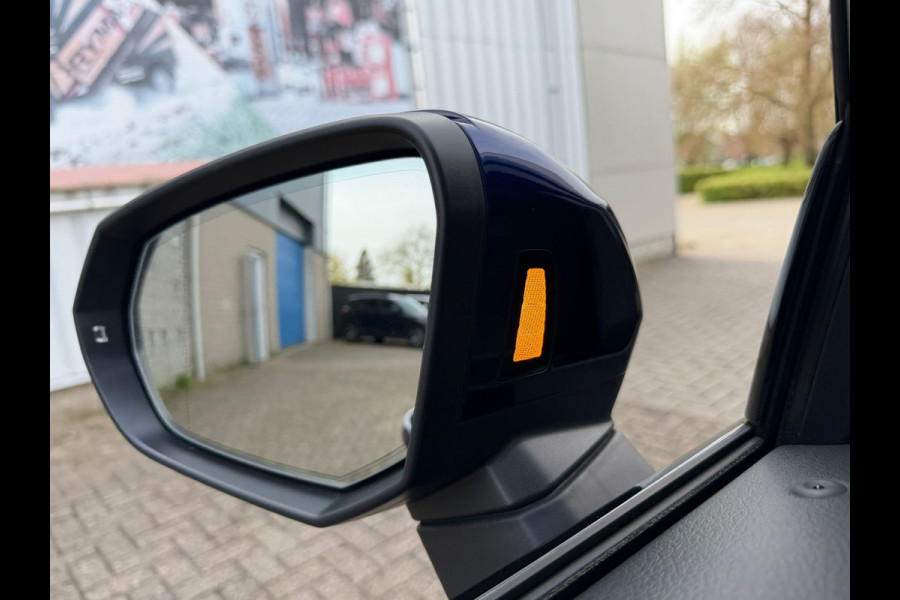 Audi Q3 Sportback 45 TFSI e Edition 245Pk |Navigatie | Camera | ACC | Climate | Leder | 21" Lichtmetaal | Led.