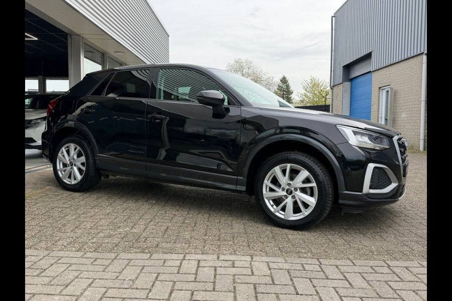 Audi Q2 35 TFSI Advanced edition Automaat 150Pk | Navigatie | Camera | Climate | Cruise | Led |17".