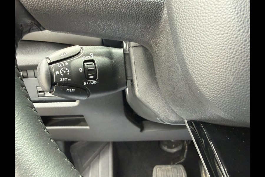 Citroën C5 Aircross 1.6 Plug-in Hybrid 225Pk Business | Navigatie | Camera | Cruise | Climate | 18".