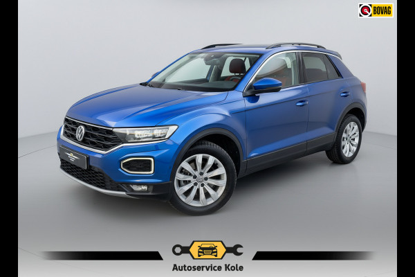 Volkswagen T-Roc 1.0 TSI Style * Navigatie * Led * Stoelverwarming * Adaptieve Cruise Control *