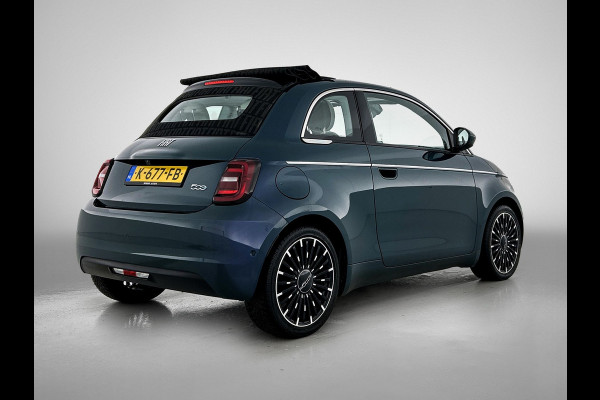 Fiat 500E CABRIO La Prima 119PK / 42 kWh / SOH 88% / Leder / Adap-Cruise / Pdc+Camera / Navigatie / Airco-ecc. / Apple Carplay Android / Apk 11-2026