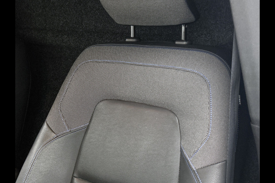 Nissan Townstar N-Connecta L2 45 kWh 100% EV. / Pdc.+Camera / Airco-ecc./ Radio-multimedia / Schuifdeur rechts / WLTP-actieradius: ca. 285 km  / Apk 03-2028