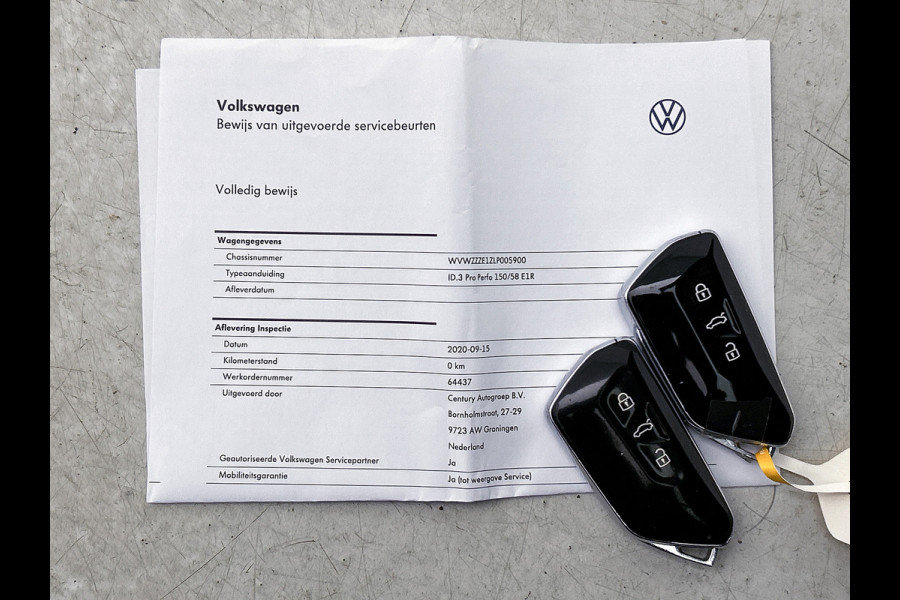 Volkswagen ID.3 First Plus 58 kWh / Trekhaak / Pdc+Camera / Xenon / Airco-ecc / Radio multimedia / Navigatie / Apk 12-2026