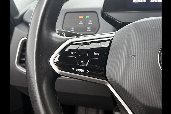 Volkswagen ID.3 Pro 62KWh Comfort / Navigatie / Pdc.V+A / Airco-ecc./ Xenon / Radio multimedia / Apk 08-2026