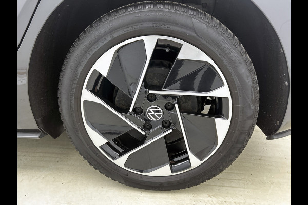 Volkswagen ID.3 Pro 62KWh Comfort / Navigatie / Pdc.V+A / Airco-ecc./ Xenon / Radio multimedia / Apk 08-2026