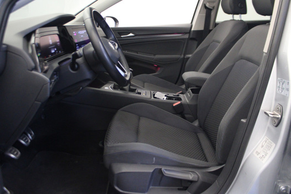 Volkswagen Golf 1.0 TSI Life Business |Pano|Stoel/stuur verw.|