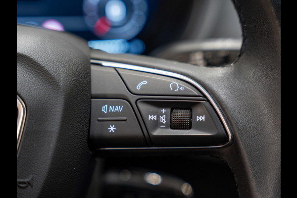 Audi Q2 35 TFSI 150PK S-Tronic, Facelift, Virtual Cockpit, Apple Carplay, ACC, Clima, Multistuur, PDC, Android, Voll Onderhouden