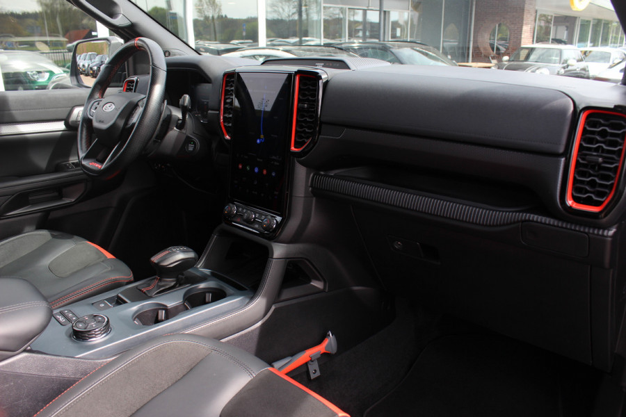 Ford Ranger 3.0 Double Cab EcoBoost Raptor / Trekhaak / 360Camera / Leder / Matrix LED / 20'' / B&O / Stuur+Stoelverwarming / Sfeerverlichting / DAB / Dodehoek / ACC