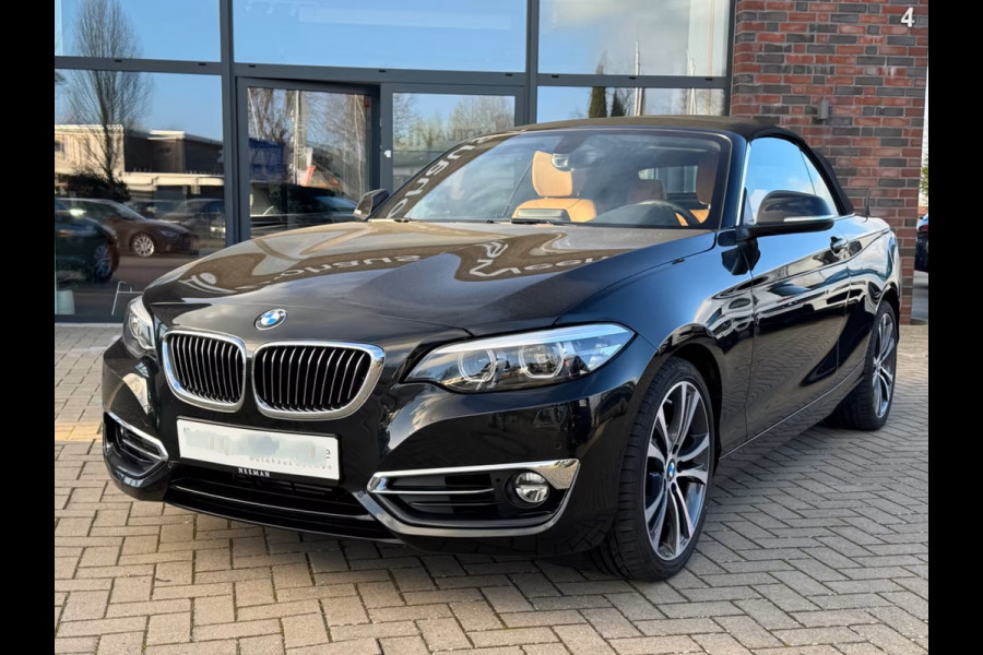 BMW 2 Serie Cabrio 218iA LUXURY ** LED, LEDER, APPLE/ANDROID, HiFi, 18-inch LMV, 2-zone AIRCO ** 2e EIG - Slechts 58.638km ** ** INFORMEER OOK NAAR ONZE AANTREKKELIJKE FINANCIAL-LEASE TARIEVEN **