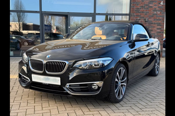 BMW 2 Serie Cabrio 218iA LUXURY ** LED, LEDER, APPLE/ANDROID, HiFi, 18-inch LMV, 2-zone AIRCO ** 2e EIG - Slechts 58.638km ** ** INFORMEER OOK NAAR ONZE AANTREKKELIJKE FINANCIAL-LEASE TARIEVEN **