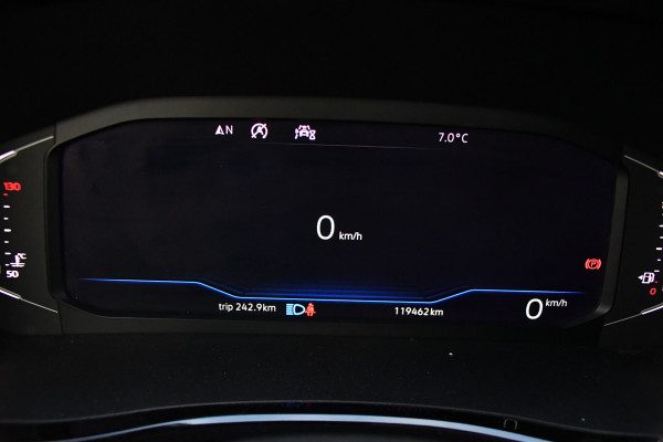 Volkswagen Transporter 2.0 TDI L1H1 Bulli Virtual, Adaptieve Cruise, Carplay, 150PK, Sensoren, NAVI, LED, UNIEK!