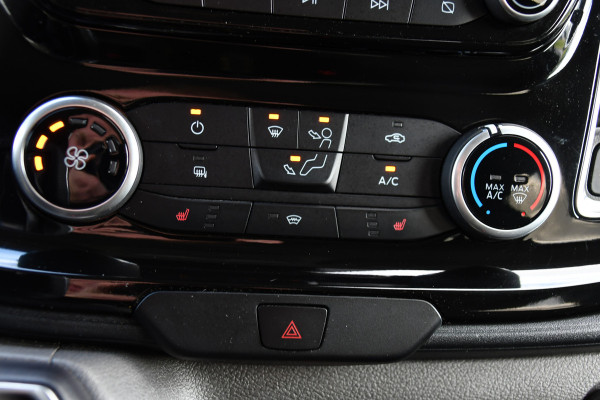 Ford Transit Custom 300 2.0 TDCI L2H1 Limited DC PB Edition