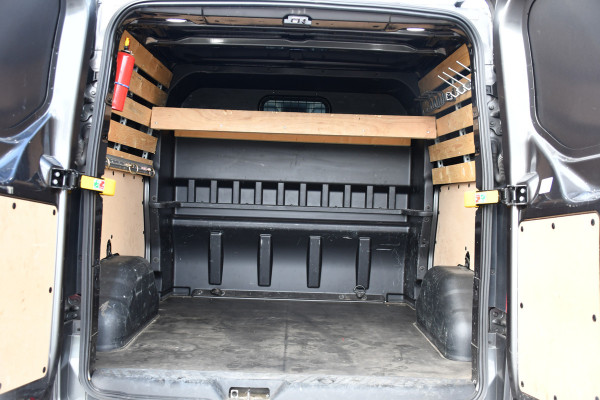 Ford Transit Custom 300 2.0 TDCI L2H1 Limited DC PB Edition