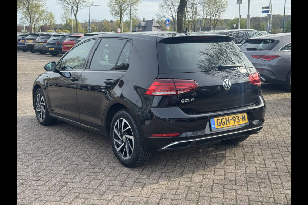 Volkswagen Golf 1.0 TSI Comfortline / Camera / CarPlay / 16'' / Navigatie / Parkeerhulp V+A / Getint glas / DAB / ACC
