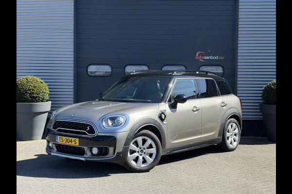 MINI Countryman 1.5 Cooper S E ALL4 Chili | Panoramadak | Camera | Head-Up Display | Harmon Kardon | Navigatie | Elektrische Achterklep |