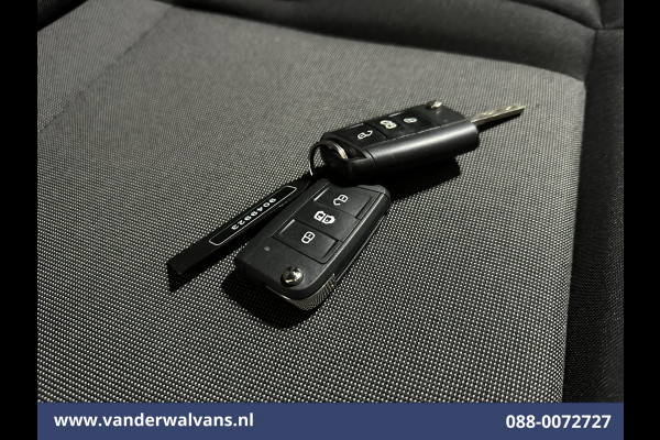Volkswagen Crafter 2.0 TDI L3H2 L2H1 Euro6 Airco | Apple Carplay | Chauffeursstoel | Android Auto Bijrijdersbank