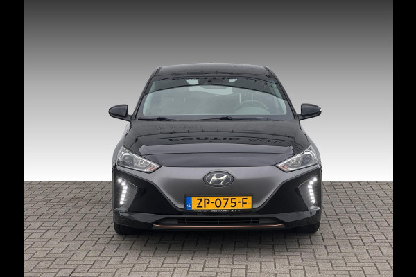 Hyundai IONIQ Comfort EV NL-AUTO | WINTERBANDEN | ECC