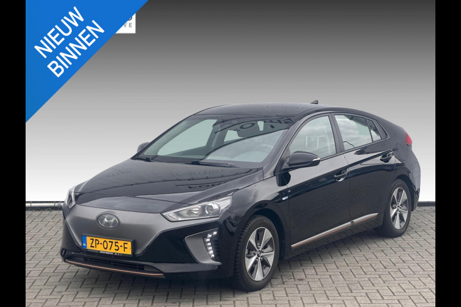 Hyundai IONIQ Comfort EV NL-AUTO | WINTERBANDEN | ECC