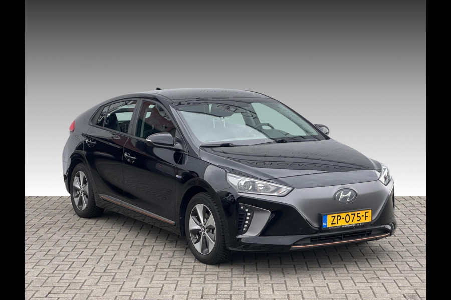 Hyundai IONIQ Comfort EV NL-AUTO | WINTERBANDEN | ECC