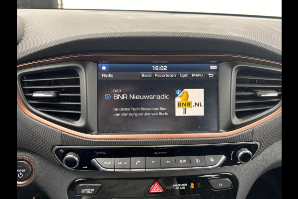 Hyundai IONIQ Comfort EV NL-AUTO | WINTERBANDEN | ECC