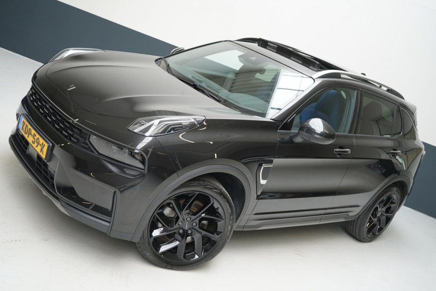 Lynk & Co 01 1.5 | Zwart optiek | Panoramadak | Navigatie | Memory | Apple CarPlay