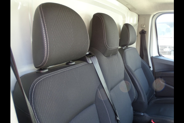 Nissan Primastar 2.0 dCi L2H1 Acenta