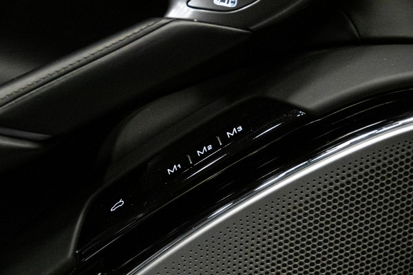 Ferrari Roma 3.9 V8 HELE *2 Jaar Ferrari-Power Garantie / Keramisch / Passenger-Display / Full ADAS / Surround-View / JBL*