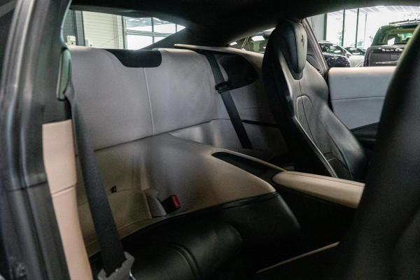 Ferrari Roma 3.9 V8 HELE *2 Jaar Ferrari-Power Garantie / Keramisch / Passenger-Display / Full ADAS / Surround-View / JBL*