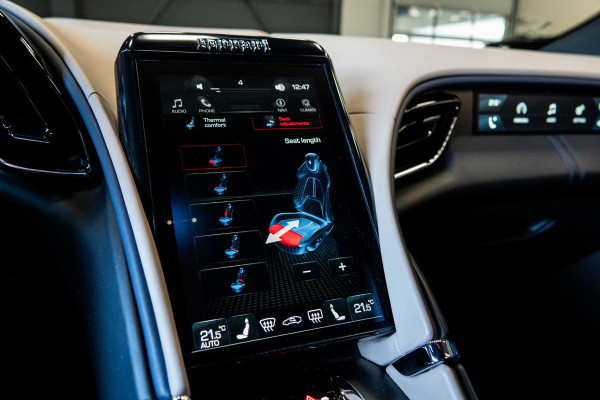 Ferrari Roma 3.9 V8 HELE *2 Jaar Ferrari-Power Garantie / Keramisch / Passenger-Display / Full ADAS / Surround-View / JBL*