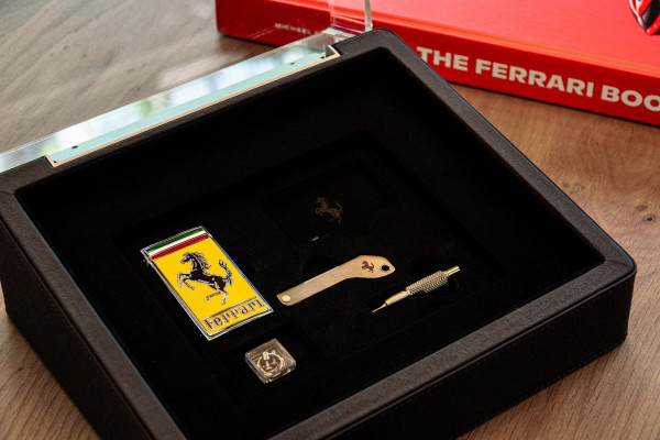 Ferrari Roma 3.9 V8 HELE *2 Jaar Ferrari-Power Garantie / Keramisch / Passenger-Display / Full ADAS / Surround-View / JBL*