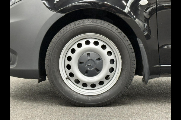 Mercedes-Benz Vito 114 CDI Extra Lang Airco Cruise Control Navigatie Trekhaak Stoelverwarming 3-zits