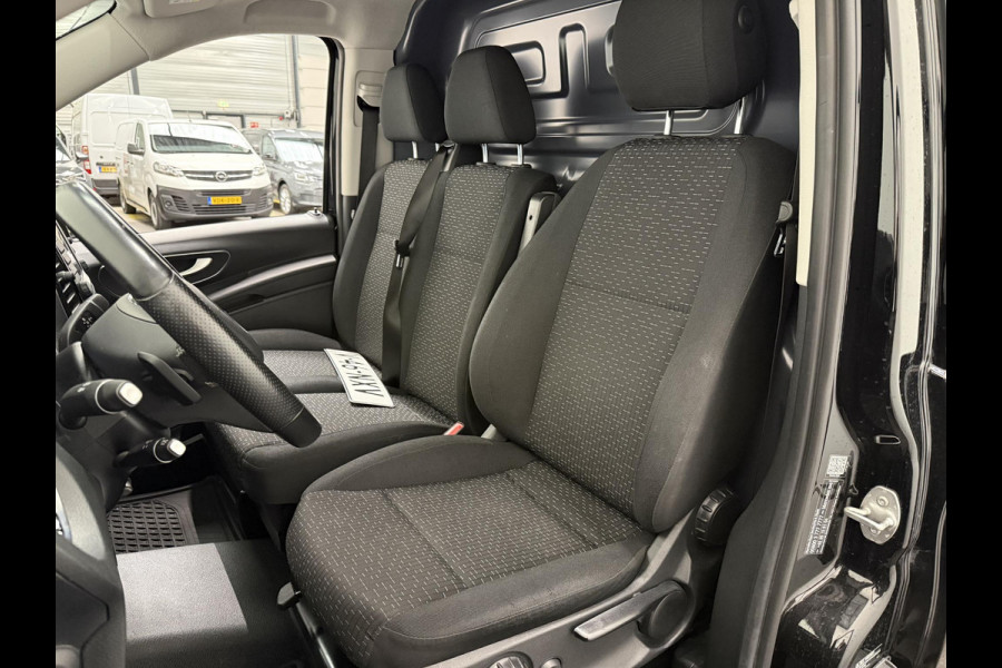 Mercedes-Benz Vito 114 CDI Extra Lang Airco Cruise Control Navigatie Trekhaak Stoelverwarming 3-zits