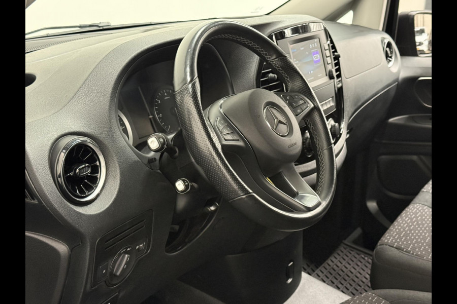 Mercedes-Benz Vito 114 CDI Extra Lang Airco Cruise Control Navigatie Trekhaak Stoelverwarming 3-zits