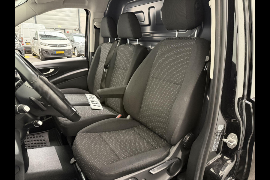 Mercedes-Benz Vito 114 CDI Extra Lang Airco Cruise Control Navigatie Trekhaak Stoelverwarming 3-zits