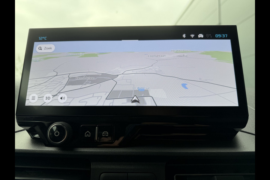 Citroën Berlingo 130pk Club (Camera - Navigatie - Laadruimte betimmering - 3-zits - Parkeersensoren V+A - Airco - Cruise Controle - Apple Carplay