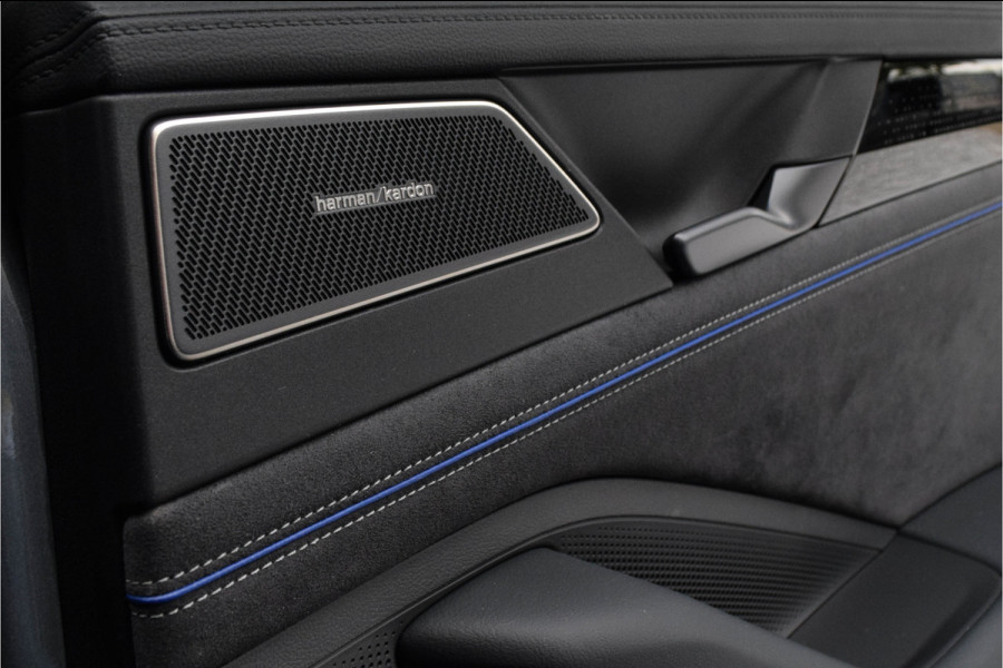 Volkswagen Passat Variant 1.5 eHybrid R-Line / Signature/ Harman Kardon/ Panoramadak / Trekhaak/ 200kW (272PK)