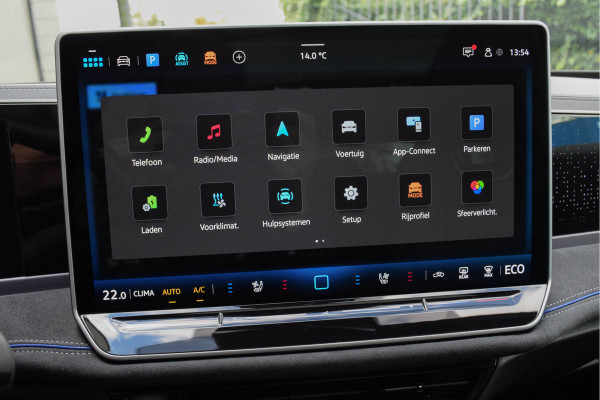Volkswagen Passat Variant 1.5 eHybrid R-Line / Signature/ Harman Kardon/ Panoramadak / Trekhaak/ 200kW (272PK)